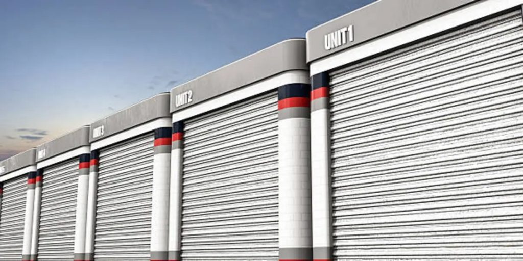 Guide To Vehicle Storage Units: Best Choices for Cars, Boats & RVs